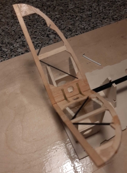 2694 Boo Slope Glider Holzbausatz in innovativer Sperrholzbauweise